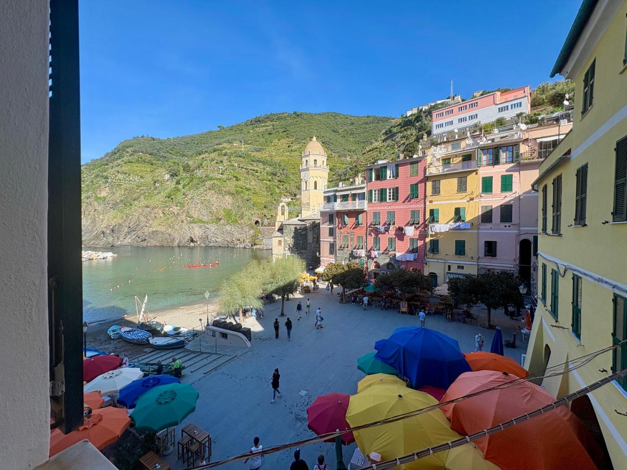 Marina Apartment, Unique, Authentic, Beachfront, 2 Aircondo Bdr , 2Bht, Easy To Train Or From Private Parking Vernazza Exterior foto